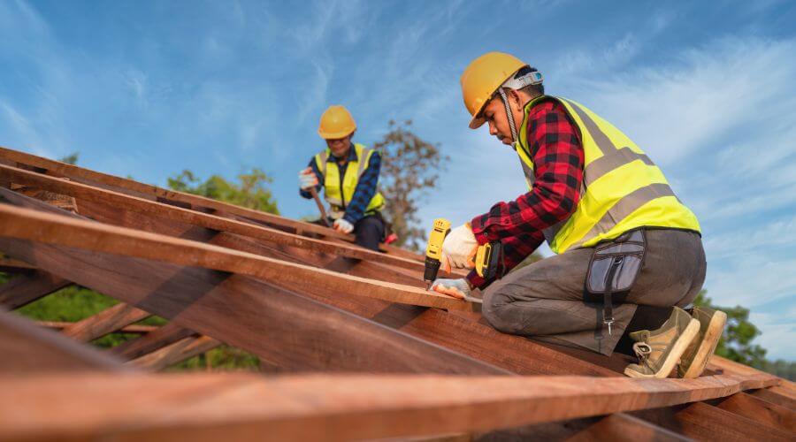 Professional Flat Roofing Installation services in Liverpool, IL
